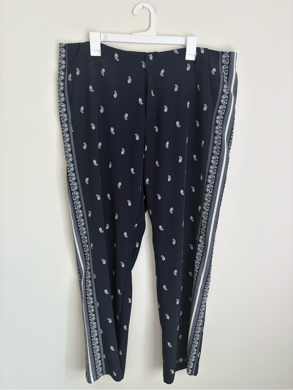 Tommy Hilfiger Black Paisley-Print Skinny Pants with Side Stripes